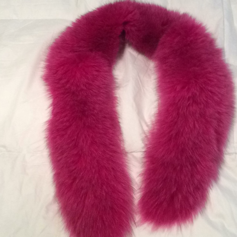 HOT PINK FOX SHAWL COLLAR/WRAP